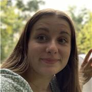 Étudiante, je souhaiterai aider des élèves de primaire ou de collège afin de les aider dans leurs devoirs. Je pourrai également les aider s’ils ont des difficultés